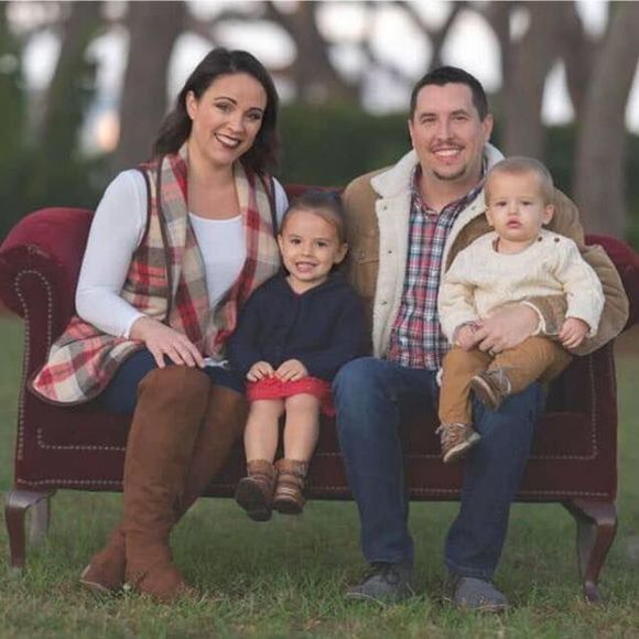 Meet your Posher, Debbie - Picture 1 of 1